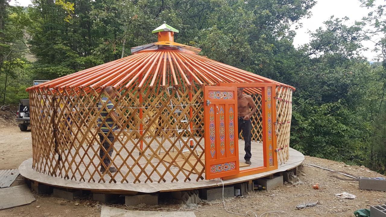 Camping Le P'Tit Bonheur Escaro Kültér fotó