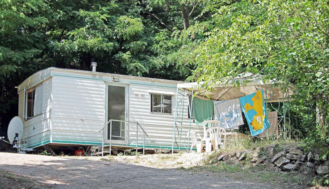 Camping Le P'Tit Bonheur Escaro Kültér fotó