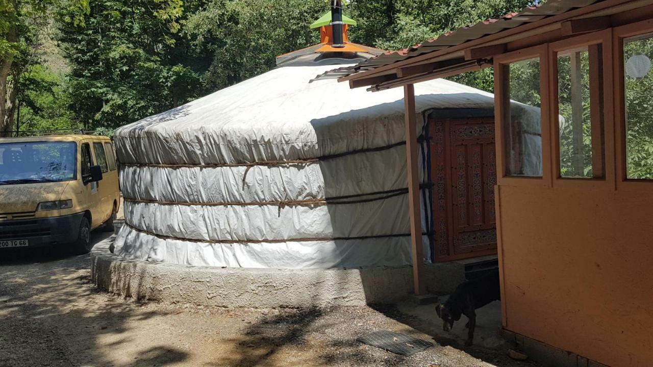 Camping Le P'Tit Bonheur Escaro Kültér fotó
